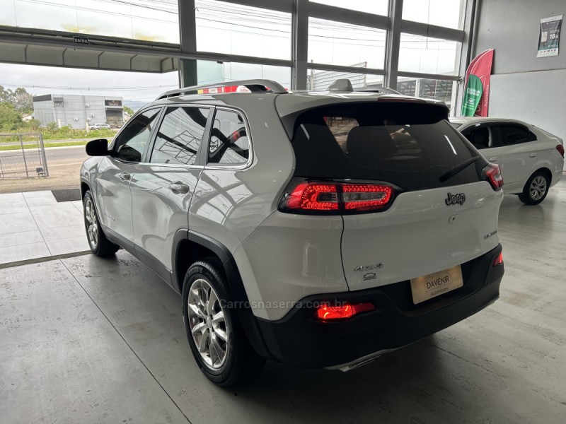 CHEROKEE 3.2 LIMITED 4X4 V6 24V GASOLINA 4P AUTOMÁTICO - 2015 - TAQUARA