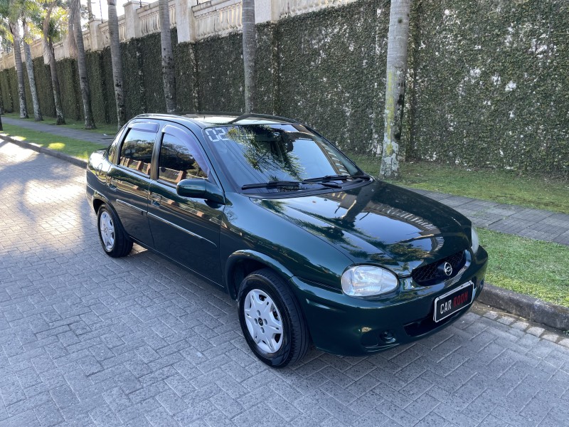 CORSA 1.0 MPFI MILENIUM SEDAN 8V GASOLINA 4P MANUAL - 2002 - CAXIAS DO SUL
