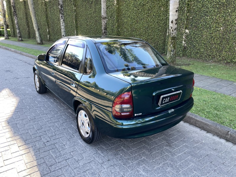 CORSA 1.0 MPFI MILENIUM SEDAN 8V GASOLINA 4P MANUAL - 2002 - CAXIAS DO SUL