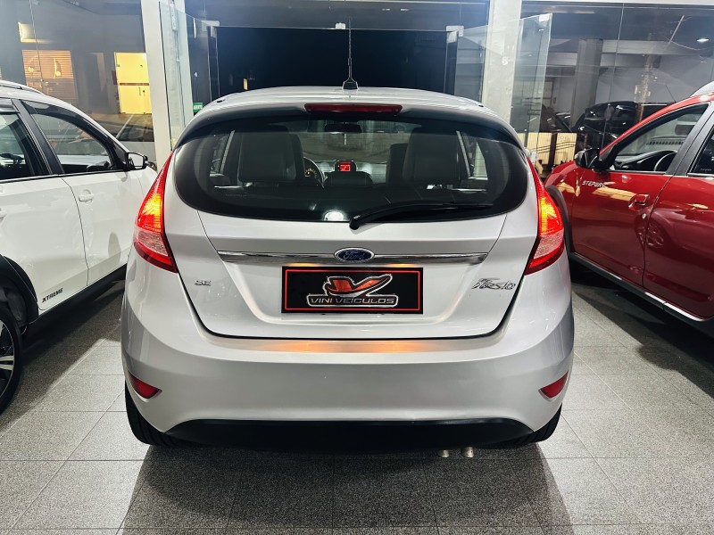 FIESTA 1.6 SE HATCH 16V FLEX 4P MANUAL - 2012 - CAXIAS DO SUL