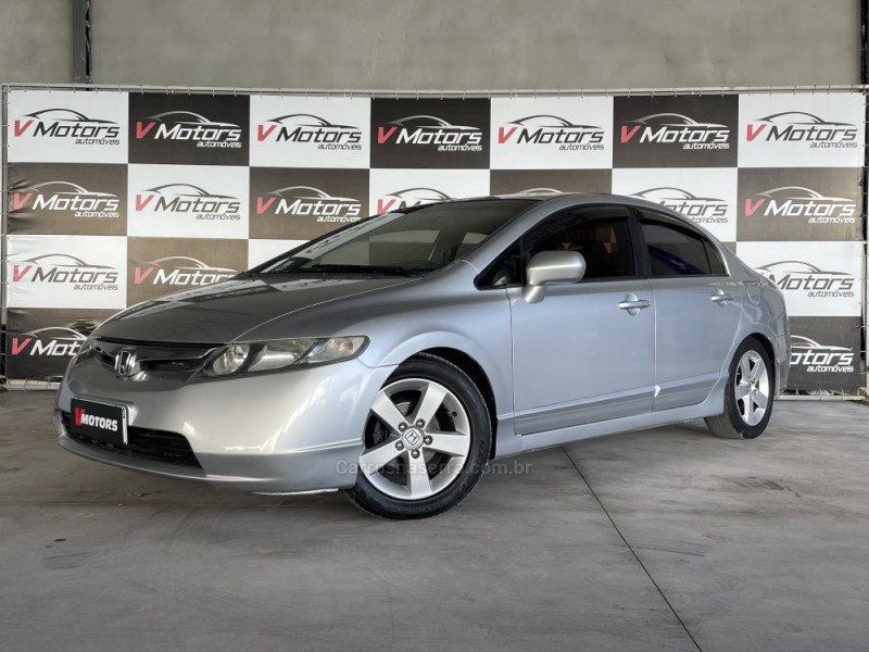 CIVIC 1.8 LXS 16V FLEX 4P AUTOMÁTICO - 2008 - PAROBé