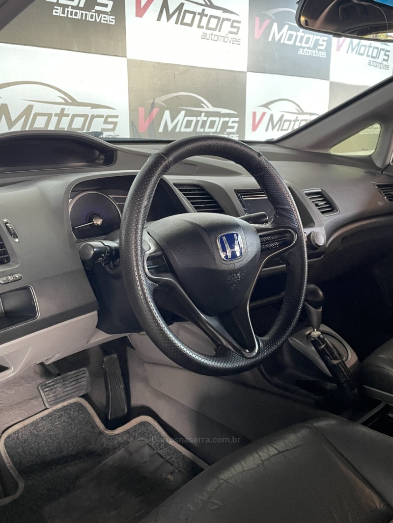 CIVIC 1.8 LXS 16V FLEX 4P AUTOMÁTICO - 2008 - PAROBé