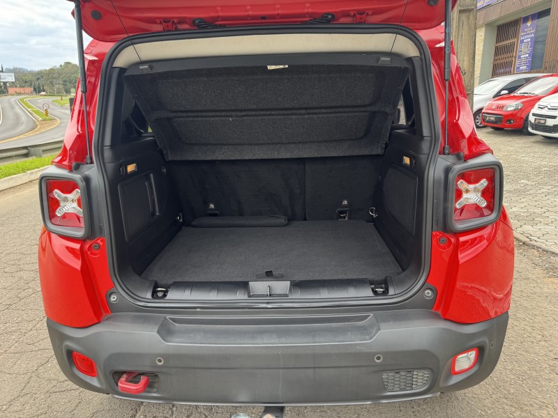 RENEGADE 2.0 16V TURBO DIESEL TRAILHAWK 4P 4X4 AUTOMÁTICO - 2016 - DOIS IRMãOS