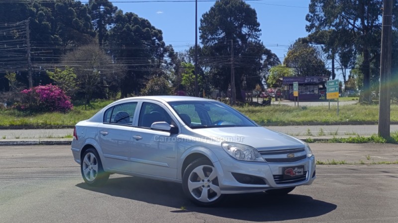 VECTRA 2.0 MPFI EXPRESSION 8V 140CV FLEX 4P MANUAL - 2010 - CAXIAS DO SUL