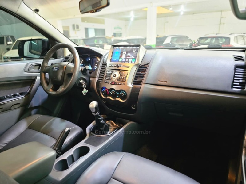 RANGER 2.5 XLS 4X2 CD 16V FLEX 4P MANUAL - 2014 - SAPUCAIA DO SUL