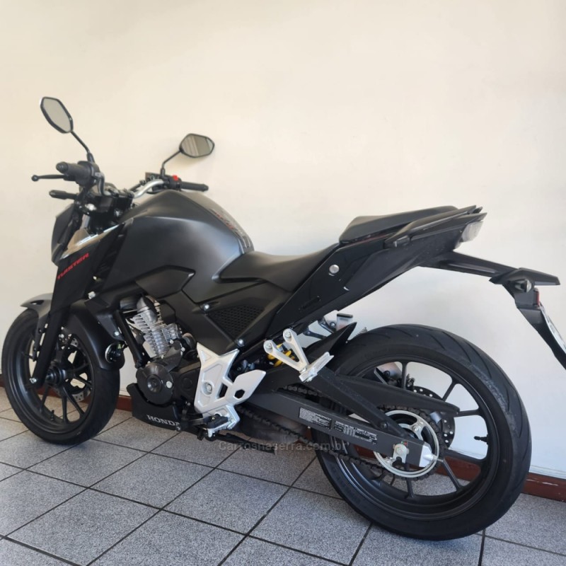 CB 300F TWISTER CBS - 2023 - FARROUPILHA