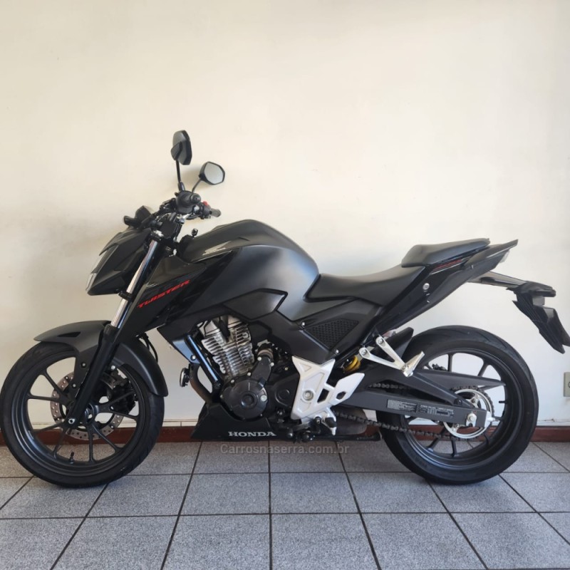 CB 300F TWISTER CBS