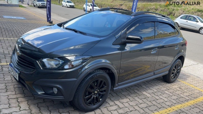 ONIX 1.4 MPFI ACTIV 8V FLEX 4P MANUAL - 2019 - CAXIAS DO SUL