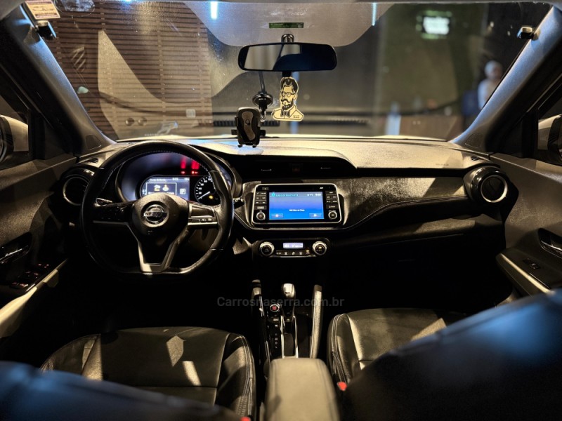 KICKS 1.6 16V FLEX SL 4P XTRONIC - 2017 - FARROUPILHA
