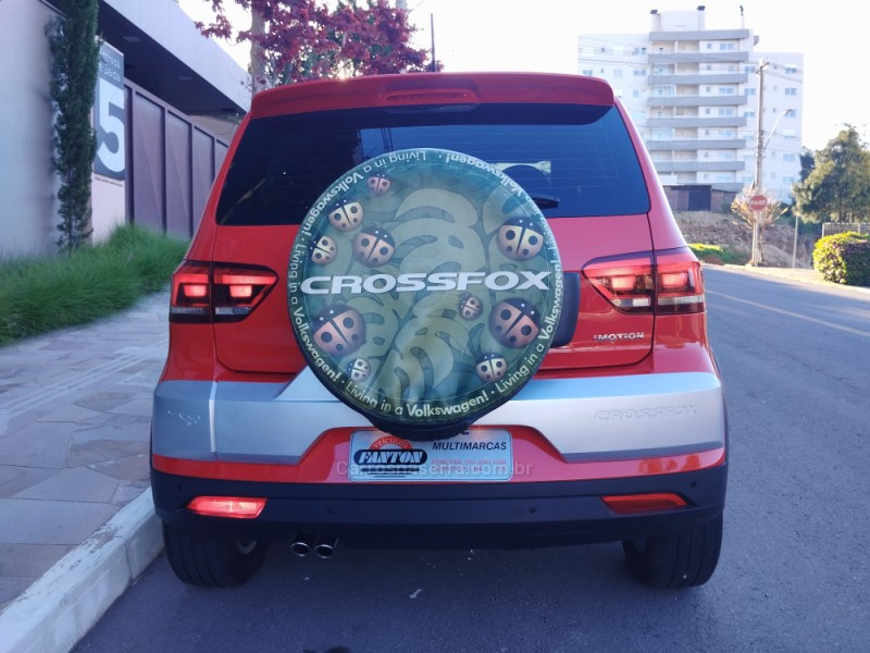 CROSSFOX 1.6 MI FLEX 8V 4P AUTOMATIZADO - 2016 - FARROUPILHA