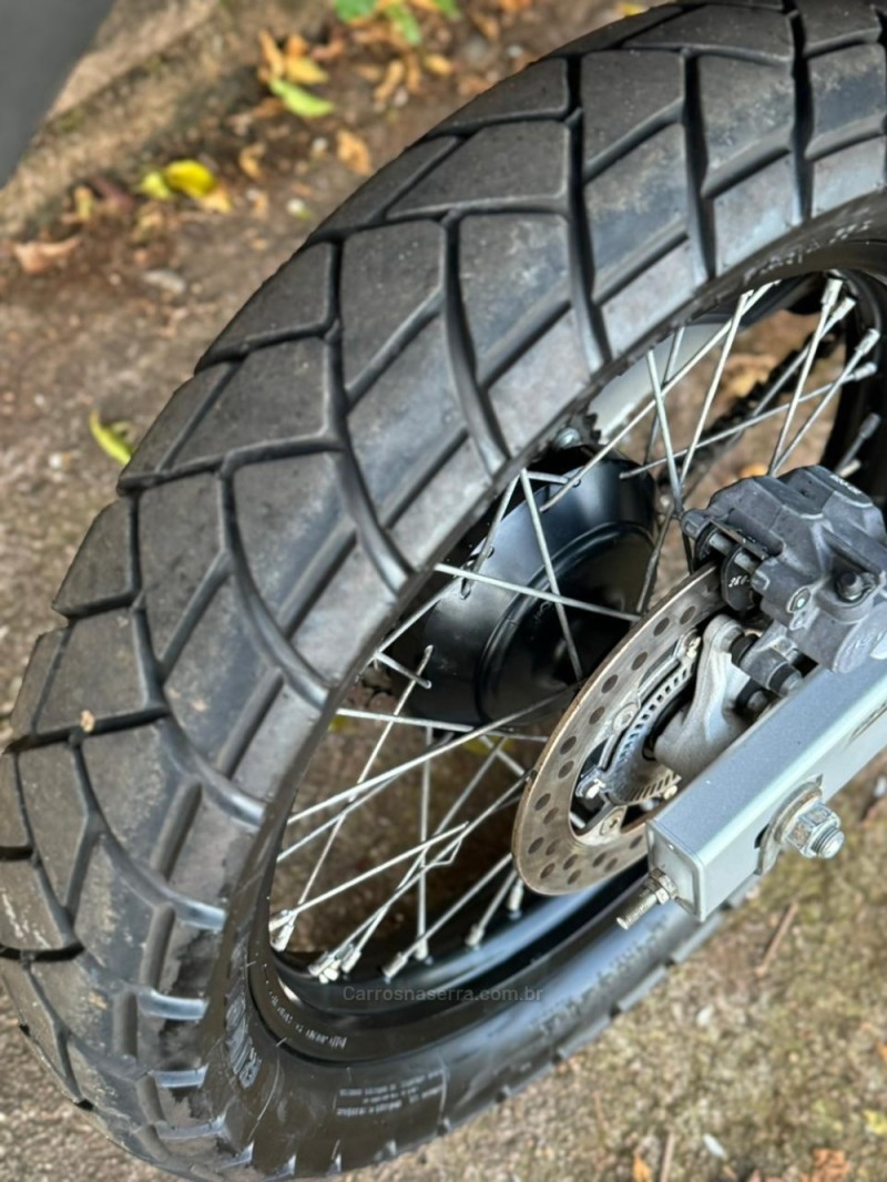 XRE 300  - 2023 - LAJEADO