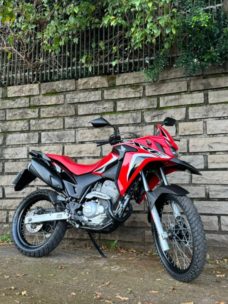 XRE 300  - 2023 - LAJEADO