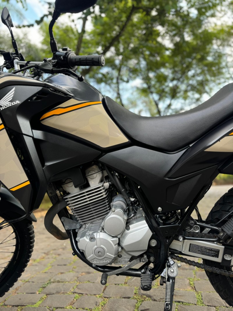 XRE 300 ADVENTURE ABS - 2022 - LAJEADO
