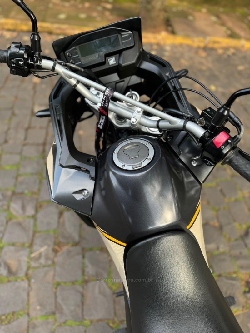 XRE 300 ADVENTURE ABS - 2022 - LAJEADO