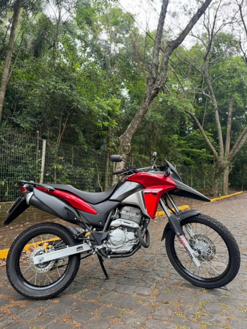 XRE 300  - 2013 - LAJEADO