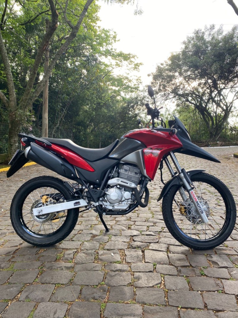 XRE 300  - 2013 - LAJEADO