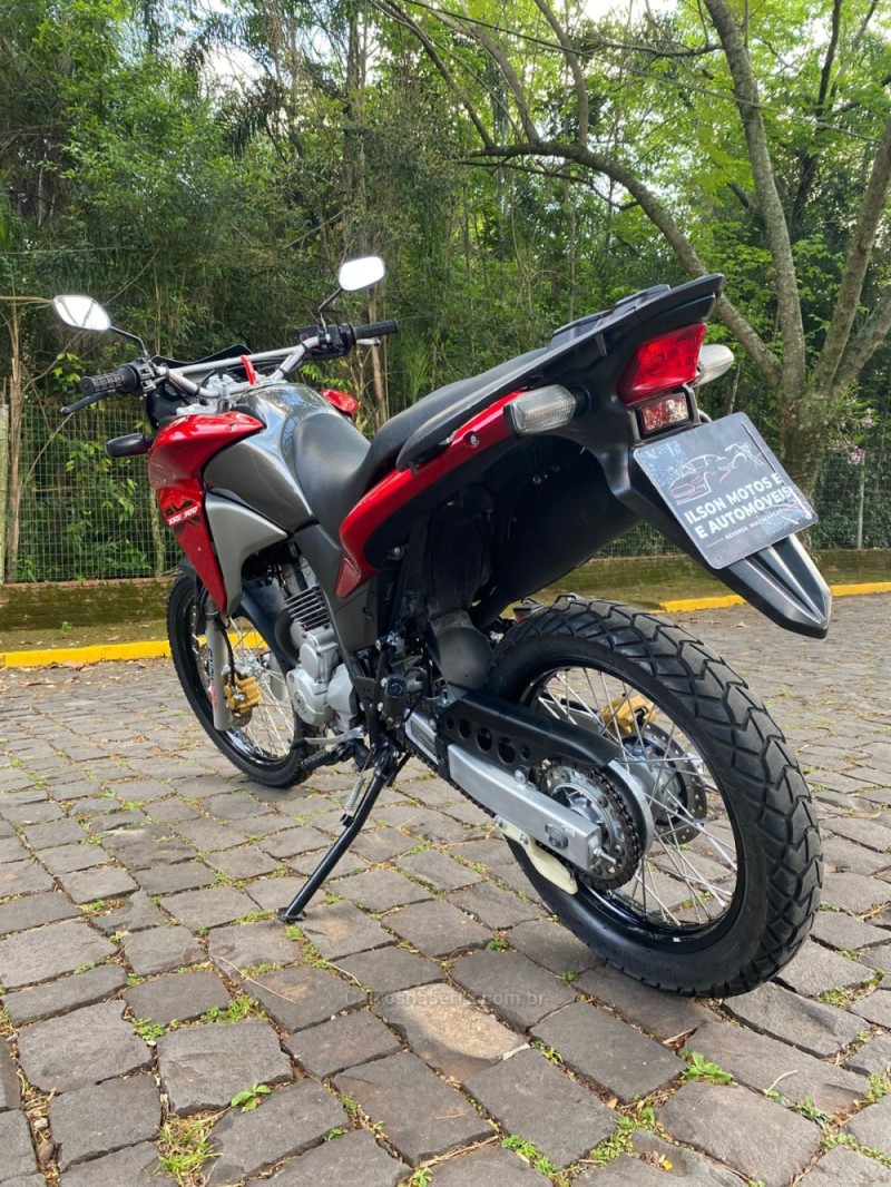 XRE 300  - 2013 - LAJEADO