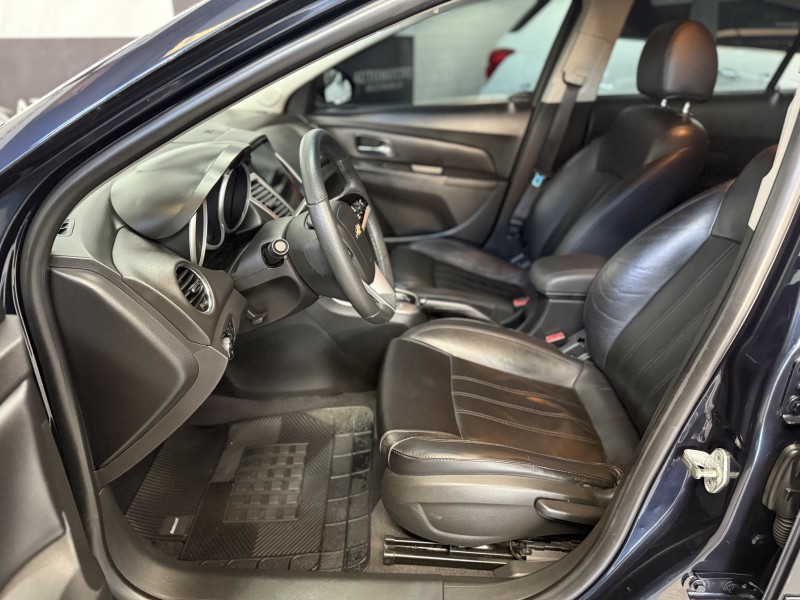 CRUZE 1.8 LT 16V FLEX 4P AUTOMÁTICO - 2015 - CAXIAS DO SUL