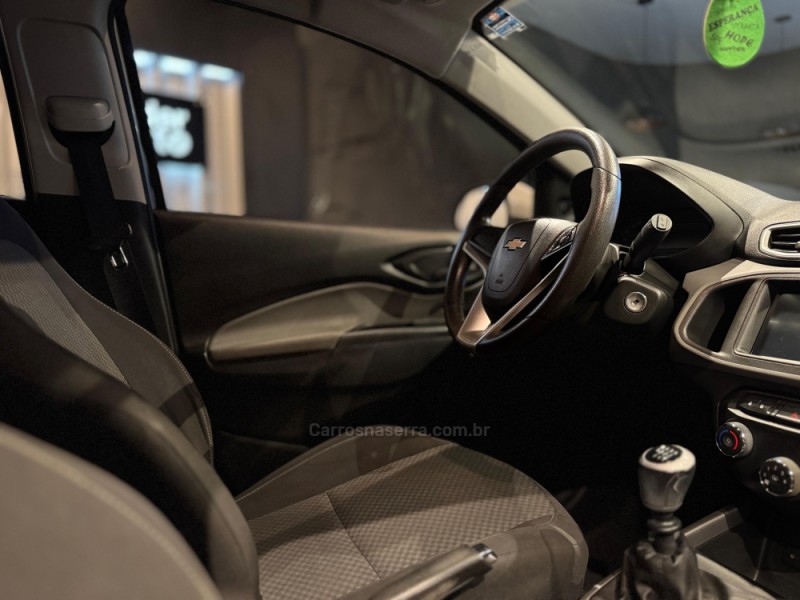 ONIX 1.0 MPFI LT 8V FLEX 4P MANUAL - 2018 - FARROUPILHA