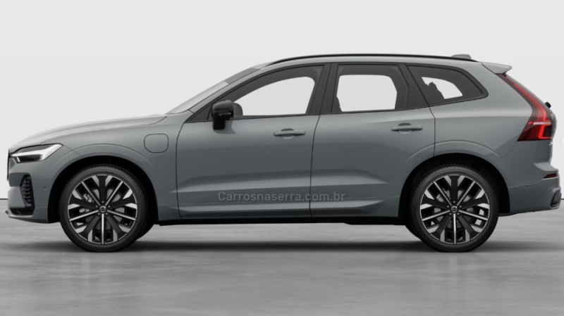XC60 2.0 T8 ULTIMATE DARK AWD HIBRIDO 4P AUTOMÁTICO  - 2026 - FLORES DA CUNHA