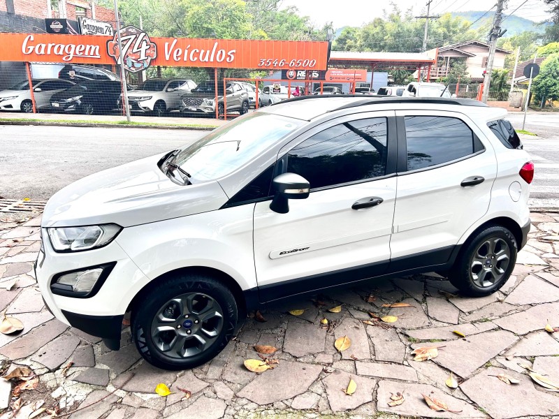 ECOSPORT 1.5 TIVCT FLEX FREESTYLE AUTOMÁTICO