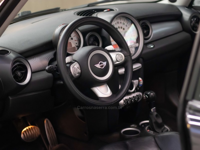 COOPER 1.6 S 16V TURBO GASOLINA 2P AUTOMÁTICO - 2010 - CAXIAS DO SUL