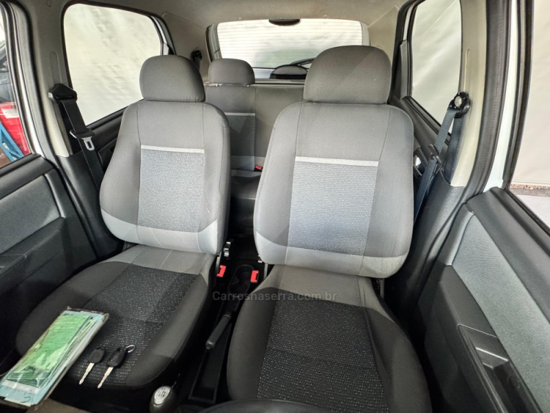 CELTA 1.0 MPFI LT 8V FLEX 4P MANUAL - 2013 - NOVA PRATA
