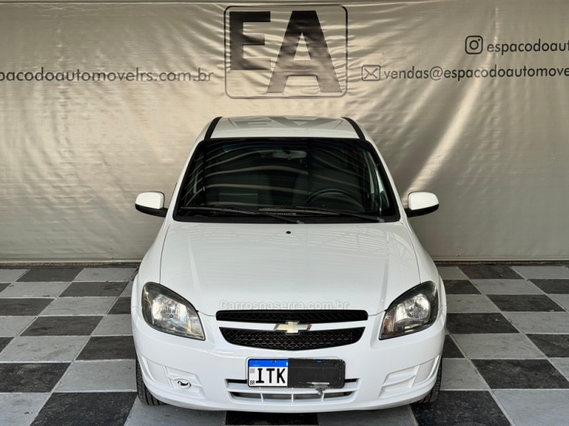 CELTA 1.0 MPFI LT 8V FLEX 4P MANUAL - 2013 - NOVA PRATA