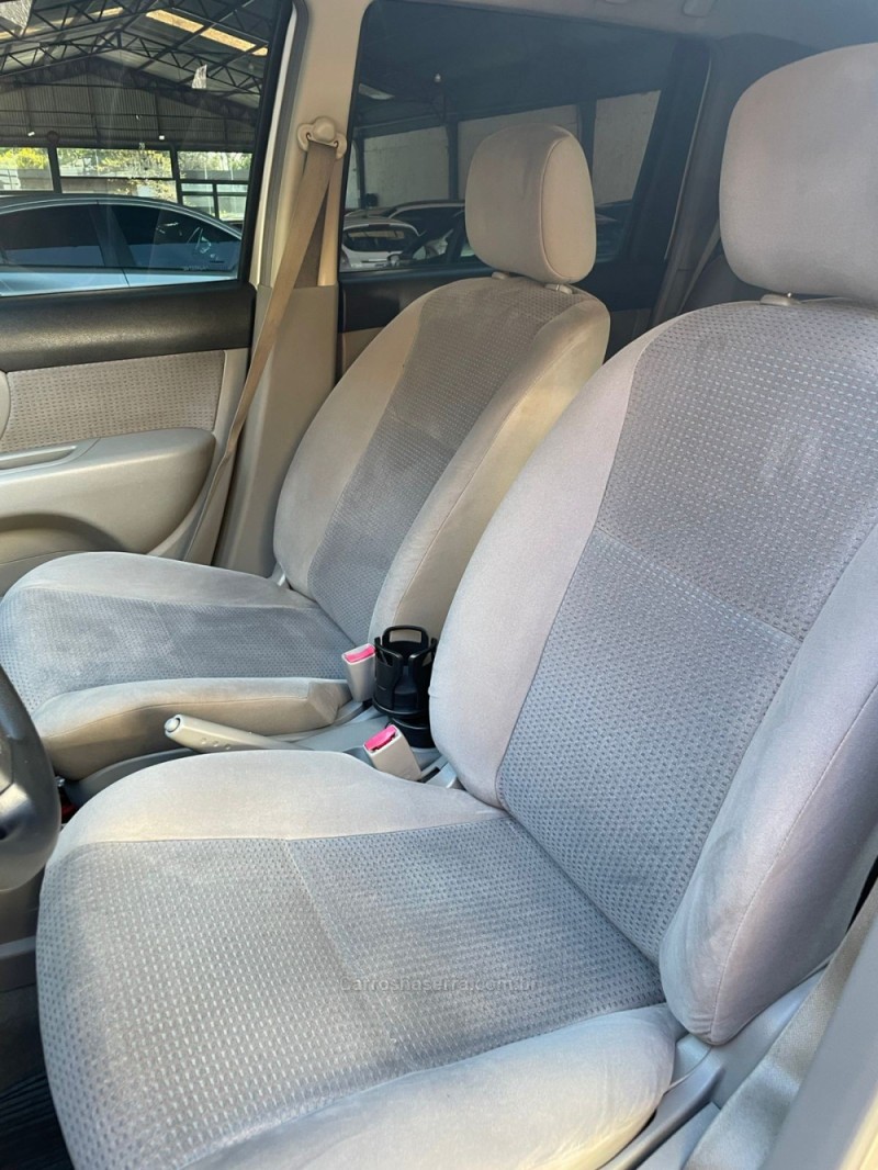 LIVINA 1.8 SL 16V FLEX 4P AUTOMÁTICO - 2010 - NOVO HAMBURGO
