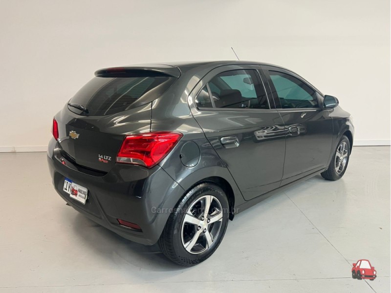 ONIX 1.4 MPFI LTZ 8V FLEX 4P MANUAL - 2019 - CAXIAS DO SUL