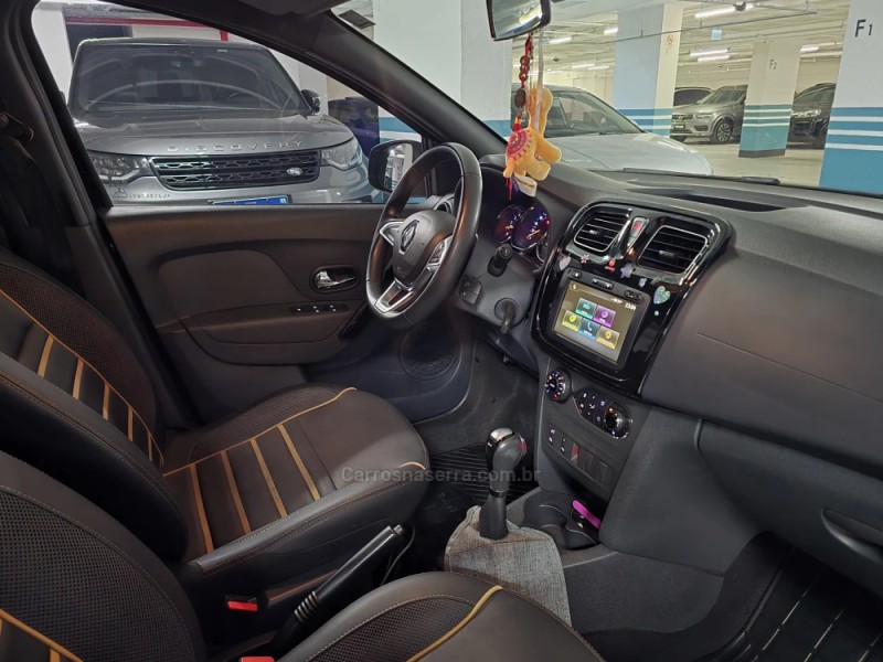 SANDERO 1.6 STEPWAY INTENSE X-TRONIC 16V FLEX 4P AUTOMÁTICO - 2020 - PORTO ALEGRE
