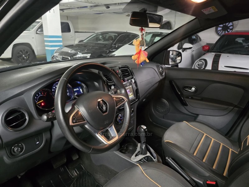SANDERO 1.6 STEPWAY INTENSE X-TRONIC 16V FLEX 4P AUTOMÁTICO - 2020 - PORTO ALEGRE