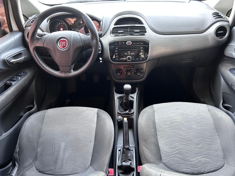 PUNTO 1.6 ESSENCE 16V FLEX 4P MANUAL - 2013 - TRêS COROAS
