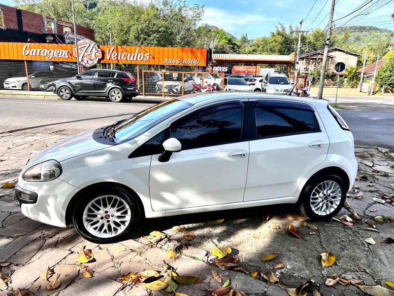 punto 1.6 essence 16v flex 4p manual 2013 tres coroas