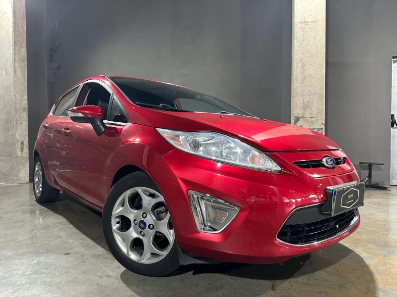 fiesta 1.6 se hatch 16v flex 4p manual 2012 caxias do sul