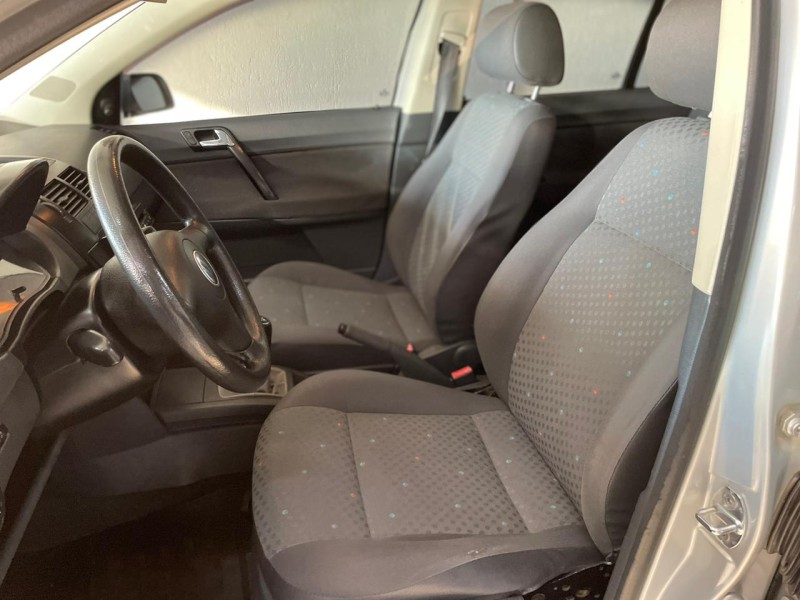 POLO 1.6 MI 8V GASOLINA 4P MANUAL - 2004 - BOM PRINCíPIO