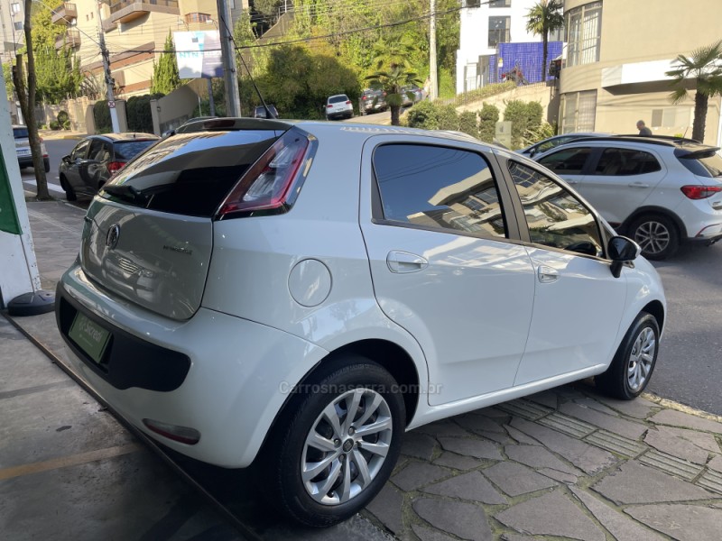 PUNTO 1.4 ATTRACTIVE ITALIA 8V FLEX 4P MANUAL - 2013 - BENTO GONçALVES