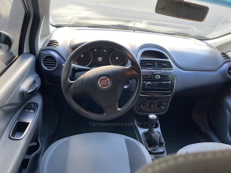 PUNTO 1.4 ATTRACTIVE ITALIA 8V FLEX 4P MANUAL - 2013 - BENTO GONçALVES