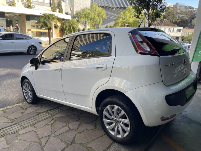 PUNTO 1.4 ATTRACTIVE ITALIA 8V FLEX 4P MANUAL - 2013 - BENTO GONçALVES