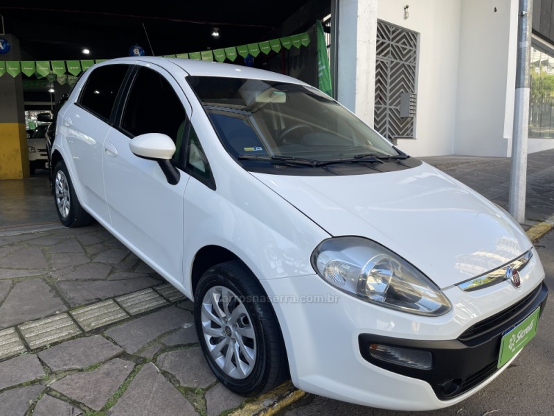 PUNTO 1.4 ATTRACTIVE ITALIA 8V FLEX 4P MANUAL - 2013 - BENTO GONçALVES
