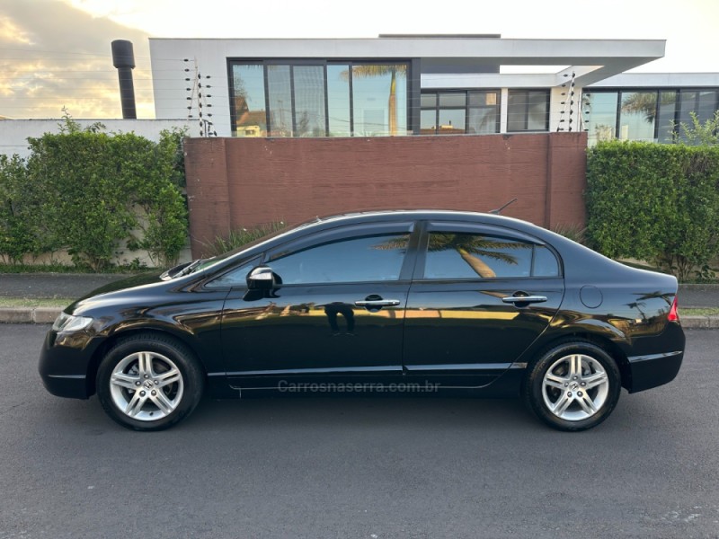CIVIC 1.8 EXS 16V GASOLINA 4P AUTOMÁTICO - 2008 - SãO LEOPOLDO