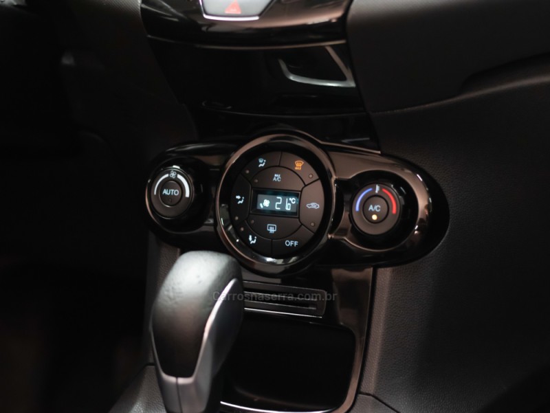 FIESTA 1.6 TITANIUM HATCH 16V FLEX 4P AUTOMÁTICO - 2015 - CAXIAS DO SUL