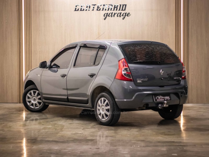 SANDERO 1.0 EXPRESSION 16V FLEX 4P MANUAL - 2011 - CAXIAS DO SUL