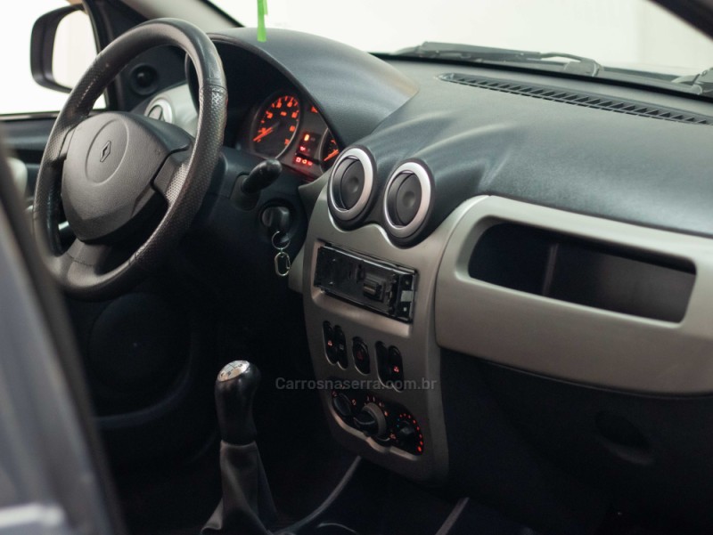 SANDERO 1.0 EXPRESSION 16V FLEX 4P MANUAL - 2011 - CAXIAS DO SUL