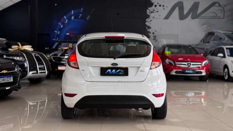 FIESTA 1.6 MPI 8V GASOLINA 4P MANUAL - 2017 - ESTâNCIA VELHA