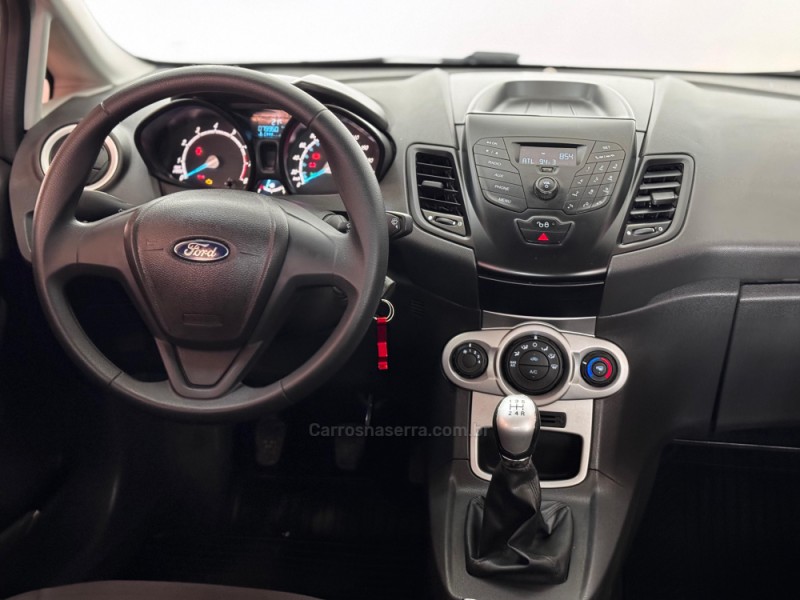 FIESTA 1.6 MPI 8V GASOLINA 4P MANUAL - 2017 - ESTâNCIA VELHA