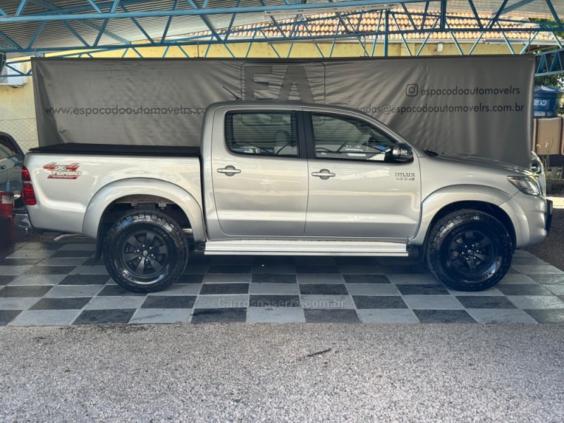 HILUX 3.0 SRV 4X4 CD 16V TURBO INTERCOOLER DIESEL 4P AUTOMÁTICO - 2014 - NOVA PRATA
