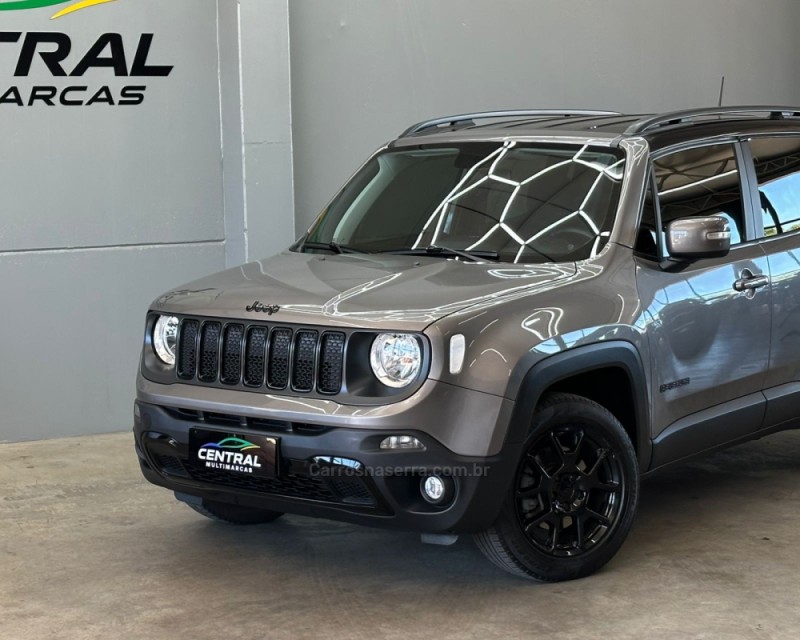 RENEGADE 1.8 16V NIGHT EAGLE 4X2 FLEX 4P AUTOMÁTICO - 2021 - VACARIA