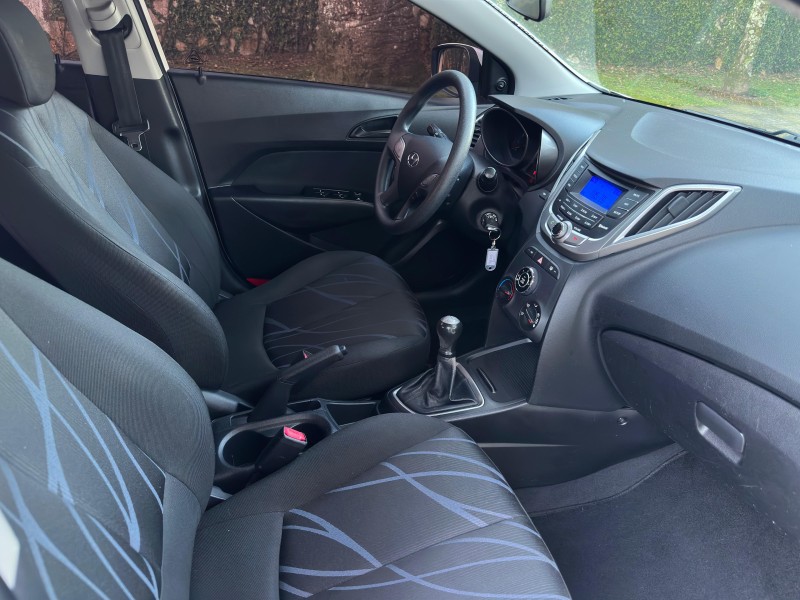 HB20 1.0 COMFORT 12V FLEX 4P MANUAL - 2015 - CAXIAS DO SUL