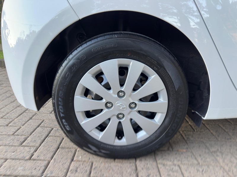 HB20 1.0 COMFORT 12V FLEX 4P MANUAL - 2015 - CAXIAS DO SUL